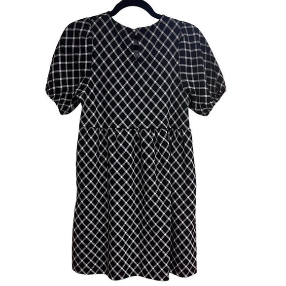 Girl's/Women's‎ Zara Black and White Puff Sleeve Babydoll Dress - Picture 2 of 5